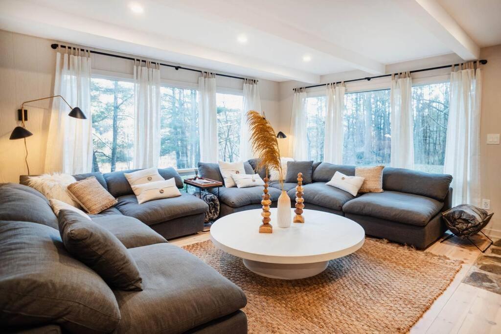 Prattvilla -Catskill -Mountain Escape 5 Bedroom ,3 Bath With Hot Tub Prattsville Εξωτερικό φωτογραφία